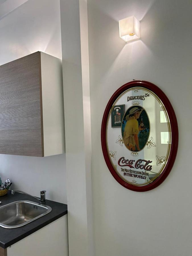 Roma Piazza Bologna - Intero Appartamento エクステリア 写真